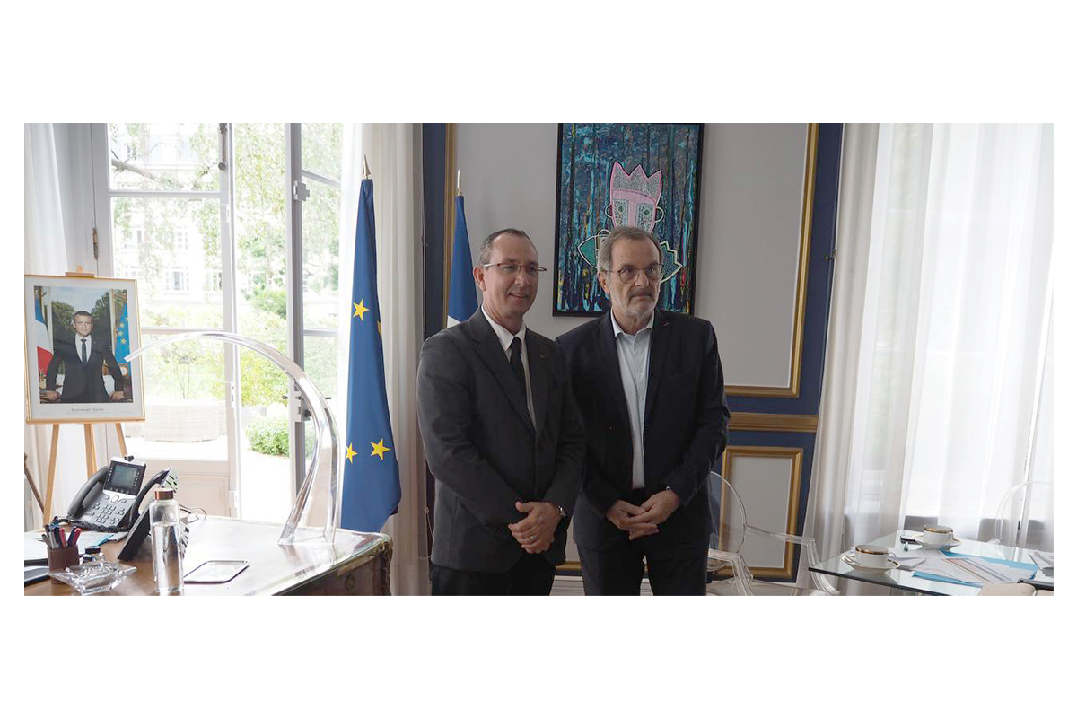 Jean-François Carenco, ministre des outre-mer reçoit Joel Sorres, président de l'ODEADOM